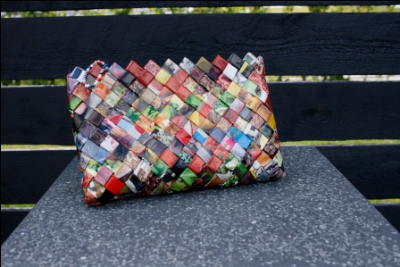 Tasker flettet genbrugsmaterialer « Katarinas – Strømpenisser